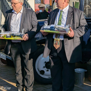 Dank an die Vakanz Vertreter Pfarrer Joachim Piephans und Diakon Richard Hain Pfarrer Reinhold Friedrich fehlt auf dem Foto. Auch er hatte Vertretungsdienste.